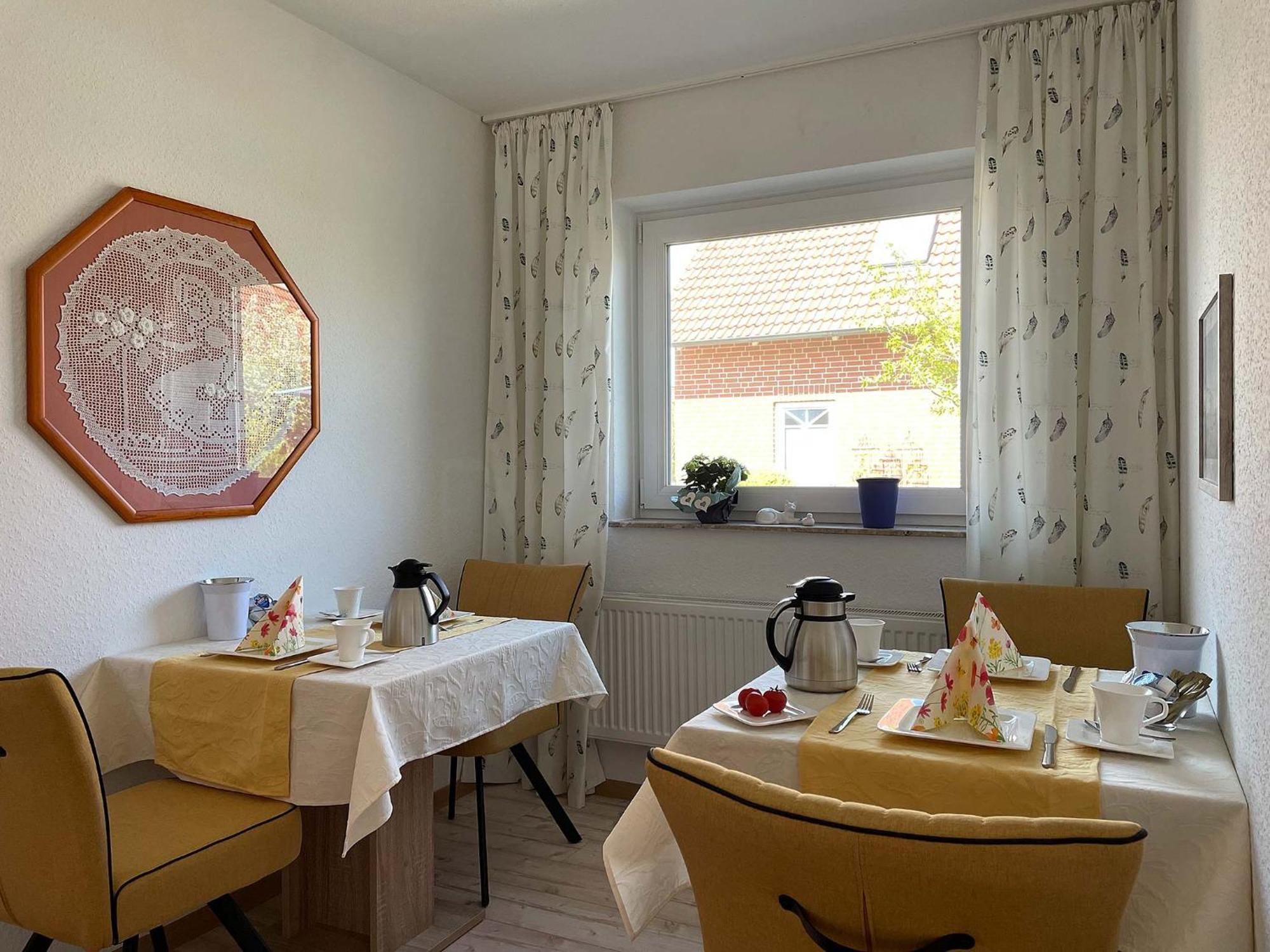 Marions Apartments Greetsiel Exterior foto